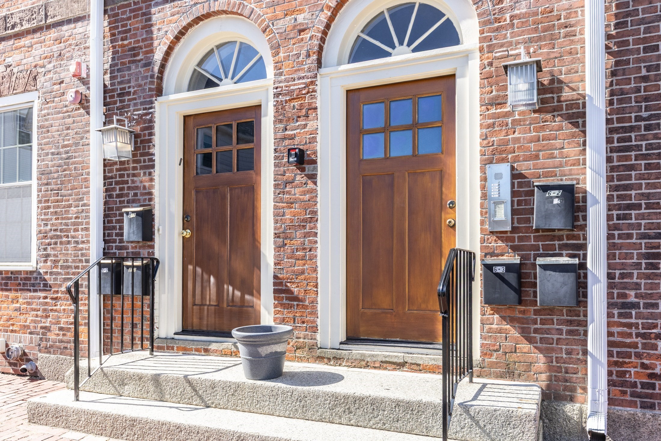 8 Union St Unit 1, Salem, MA 01970