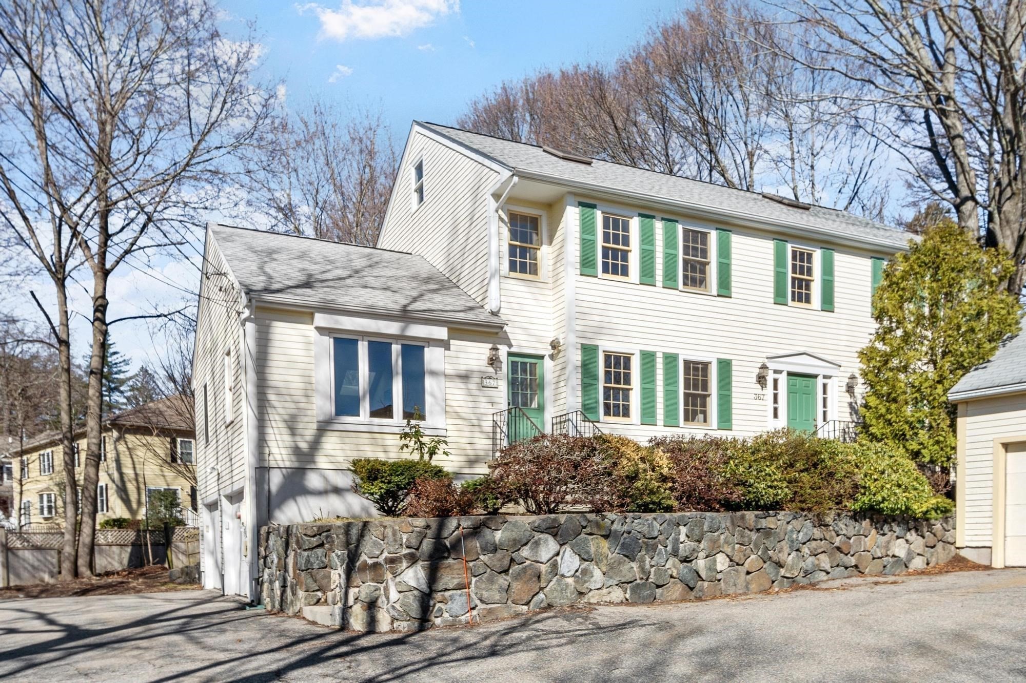 367 Waltham St Unit 5, Lexington, MA 02421