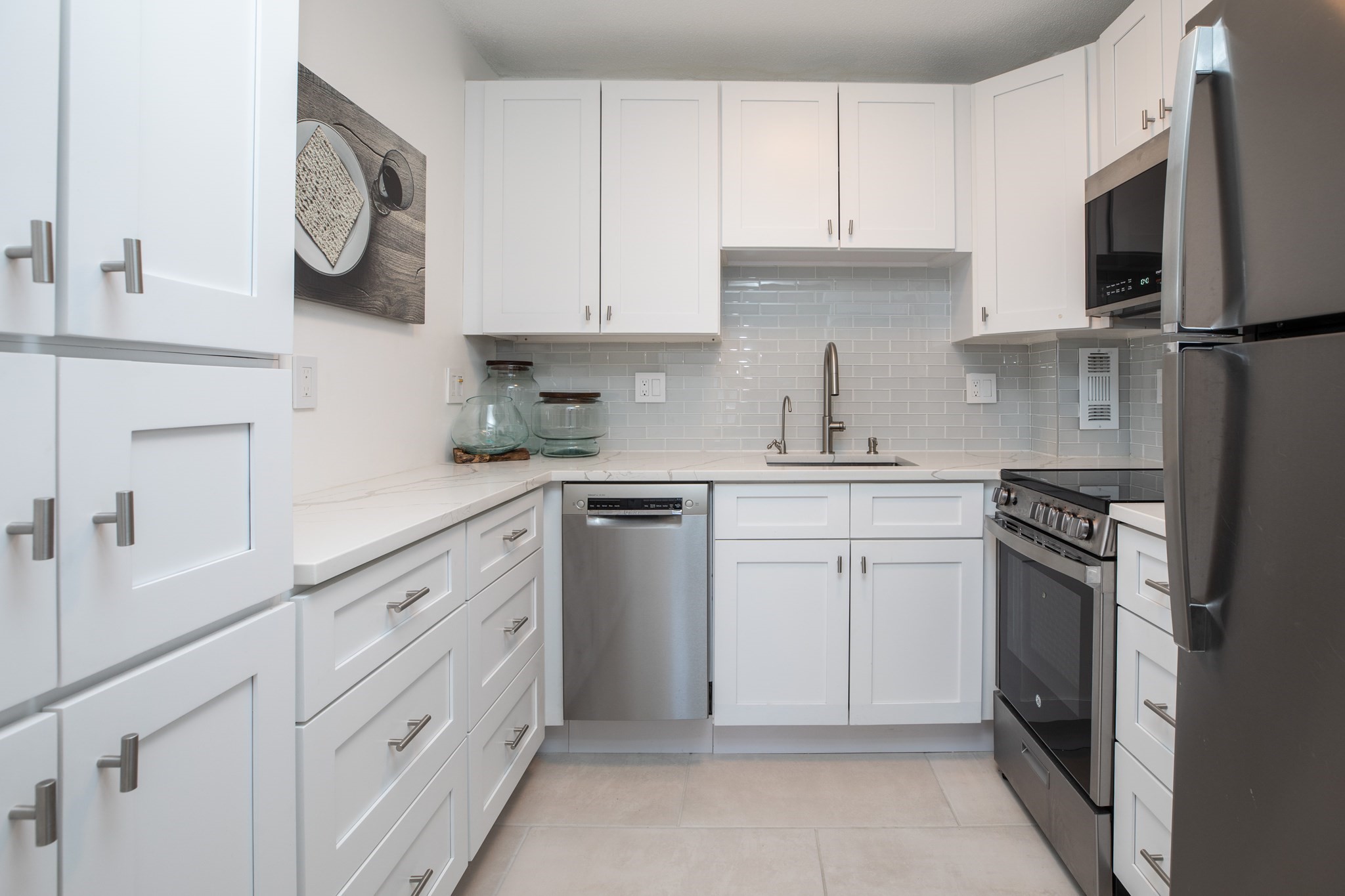 19 Winchester St Unit 711, Brookline, MA 02446