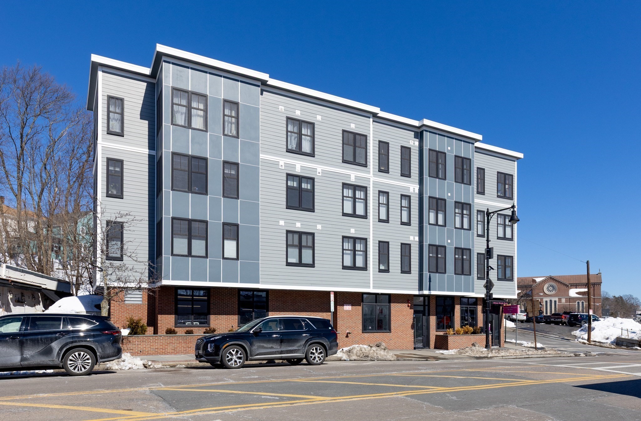 1721 Centre St Unit 402, West Roxbury, Boston, MA 02132