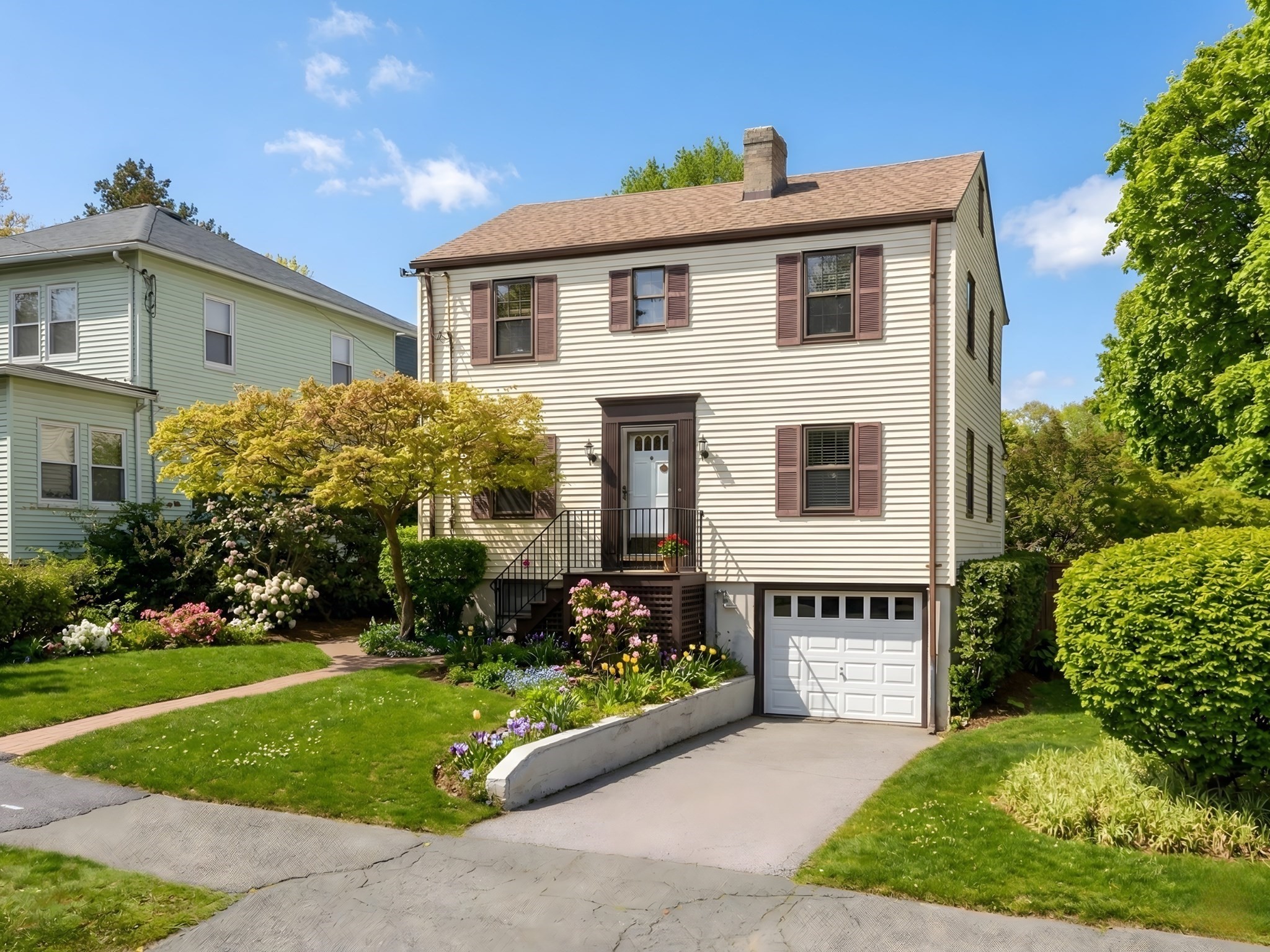 1234 Walnut St, Newton, MA 02461