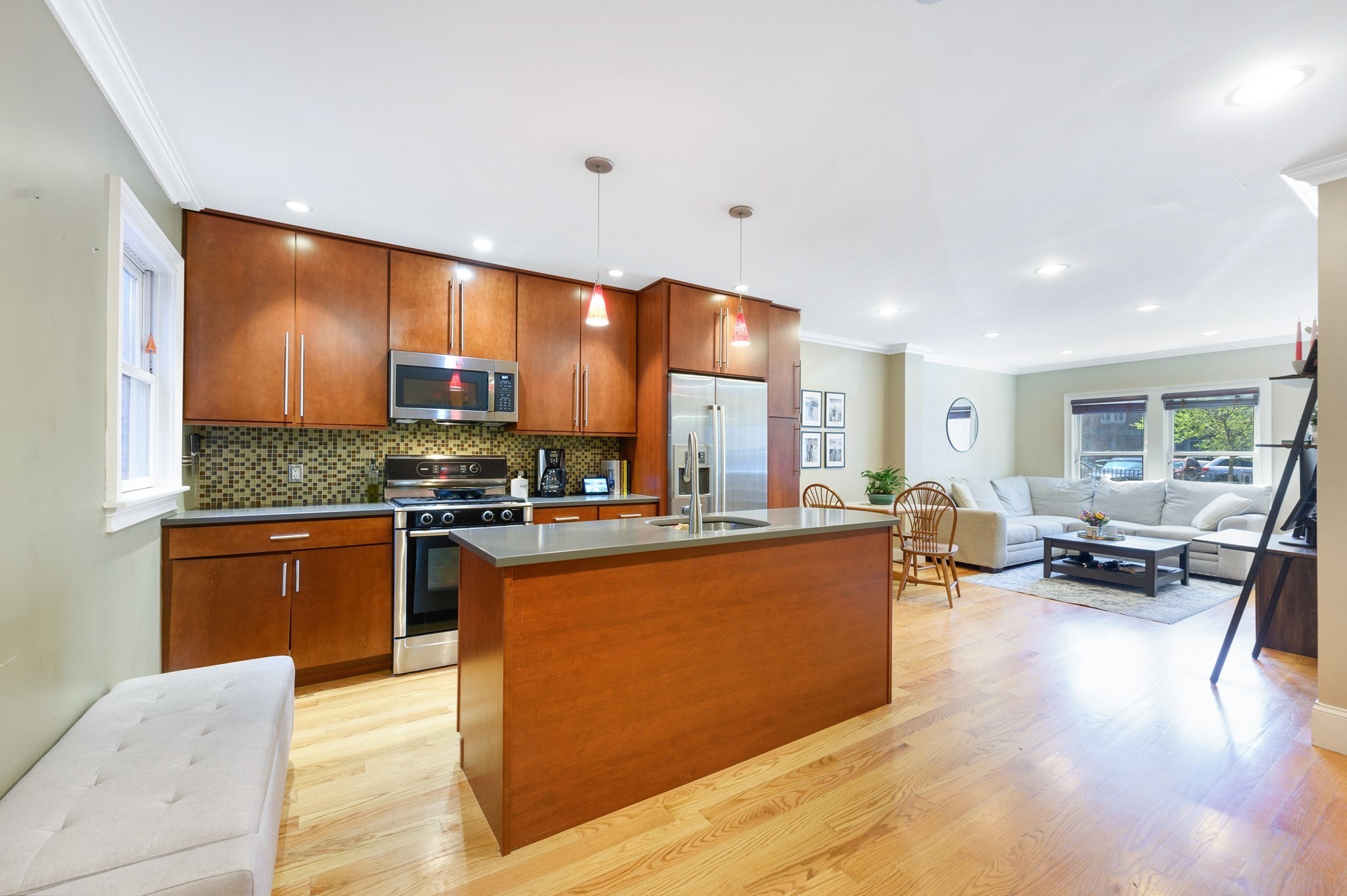 208 W 7th Street Unit 1, South Boston, Boston, MA 02127