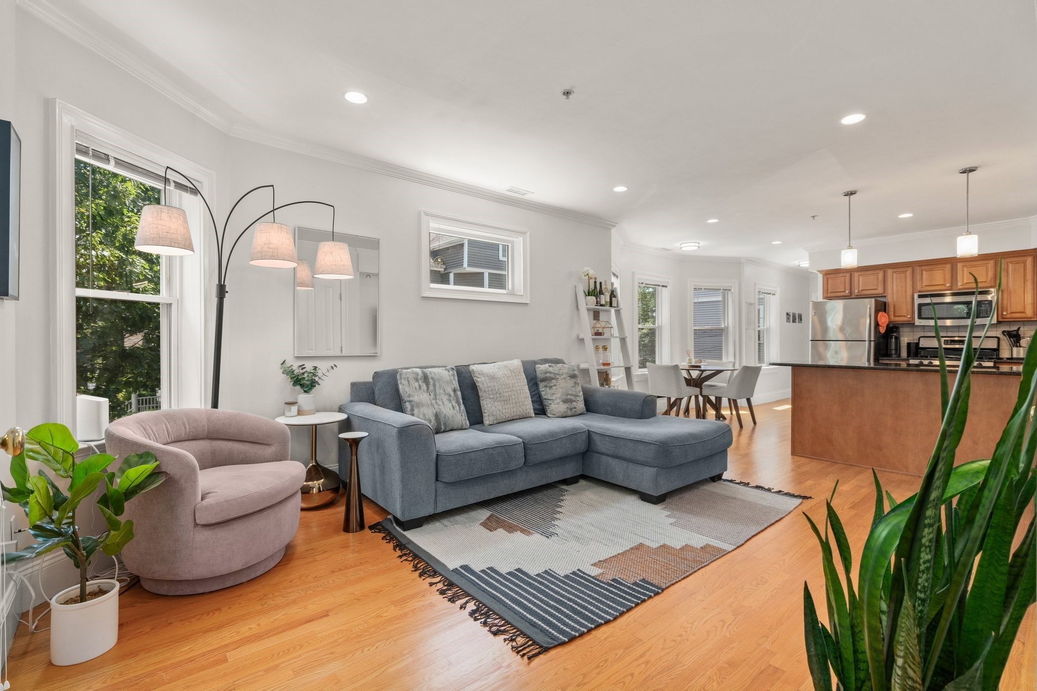 17 Robbins Street Unit 2-2, Waltham, MA 02453