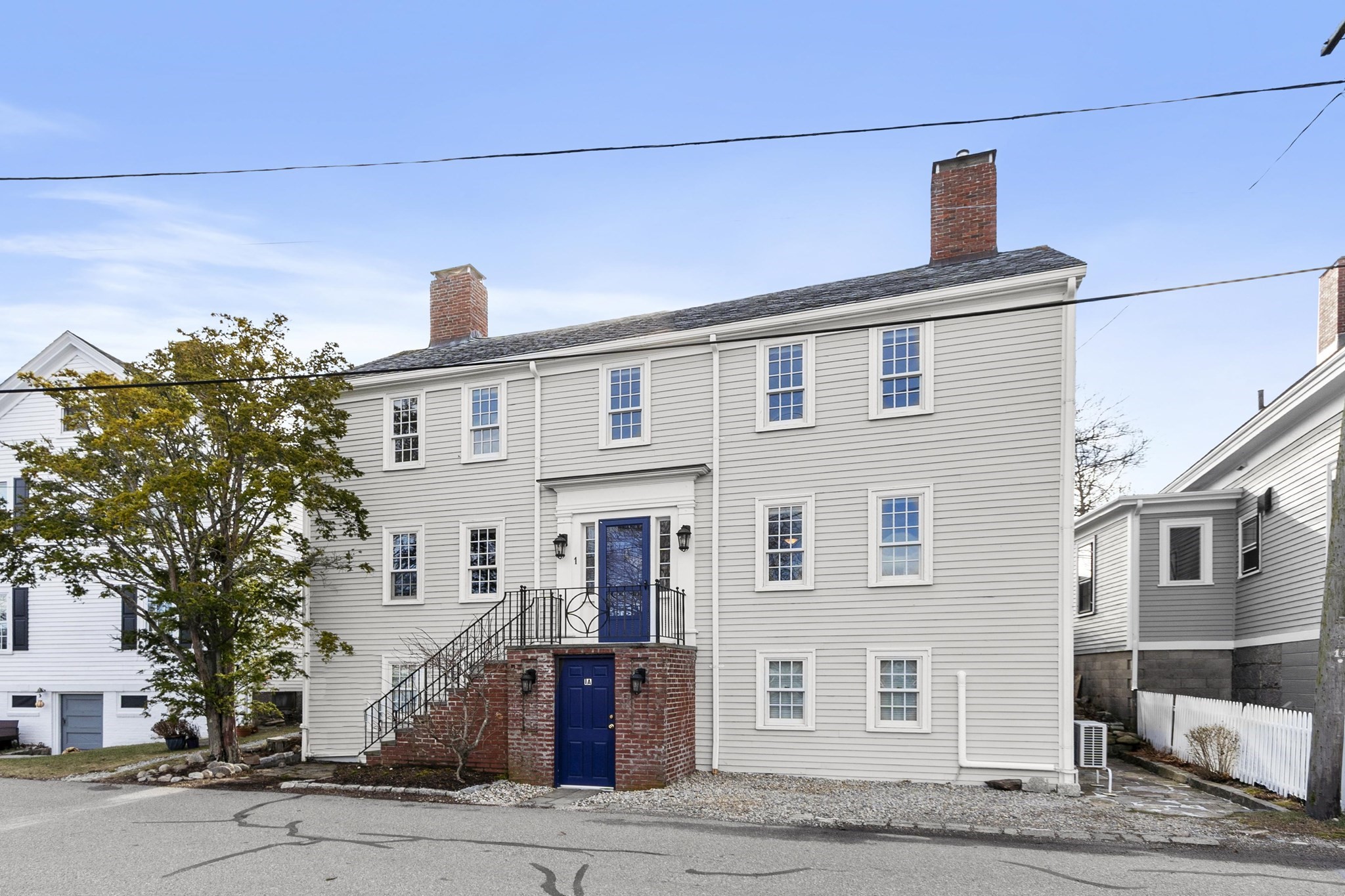 1 High St, Rockport, MA 01966
