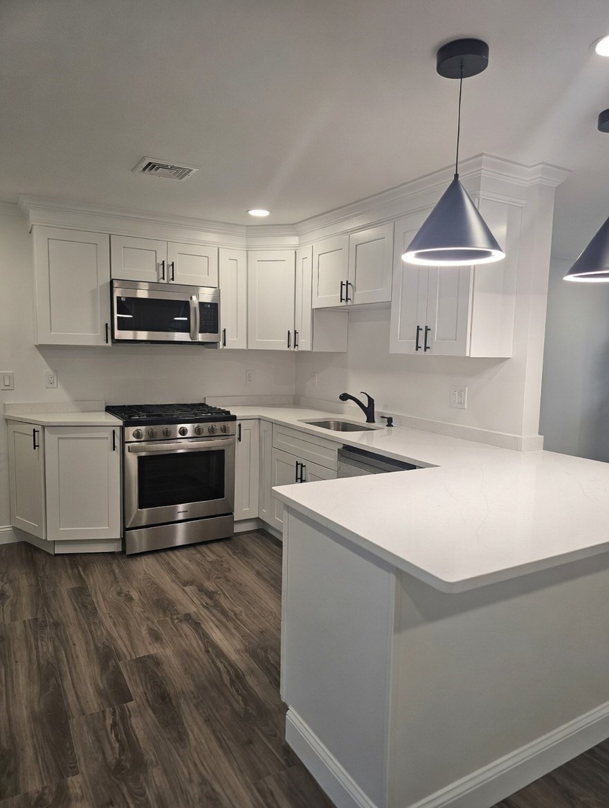 23 Dondi, Brockton, MA 02302