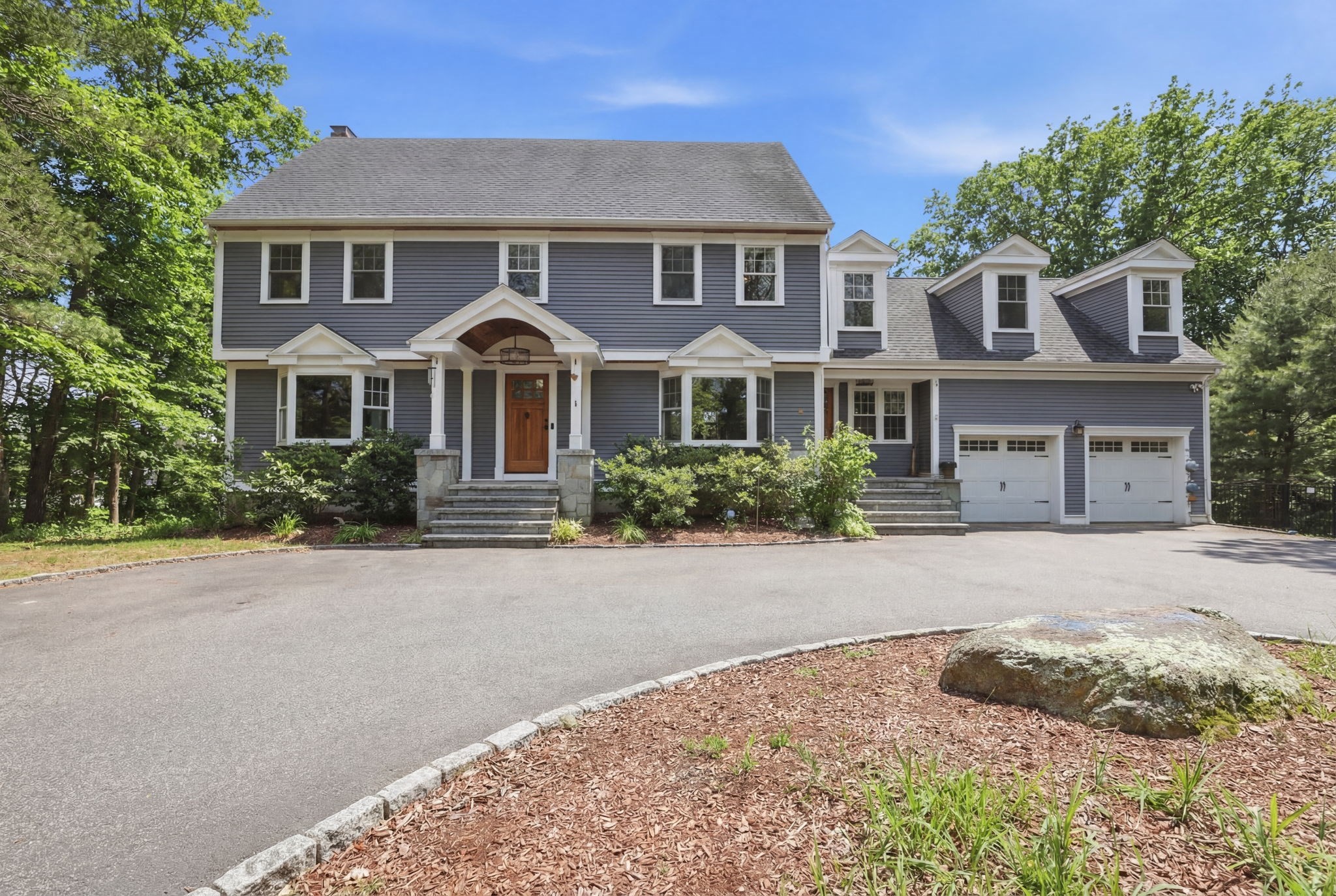 1 Geraldine Ln, Braintree, MA 02184
