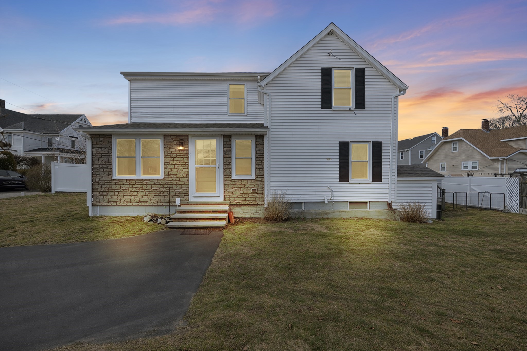 18 Belmont Pl, Brockton, MA 02301