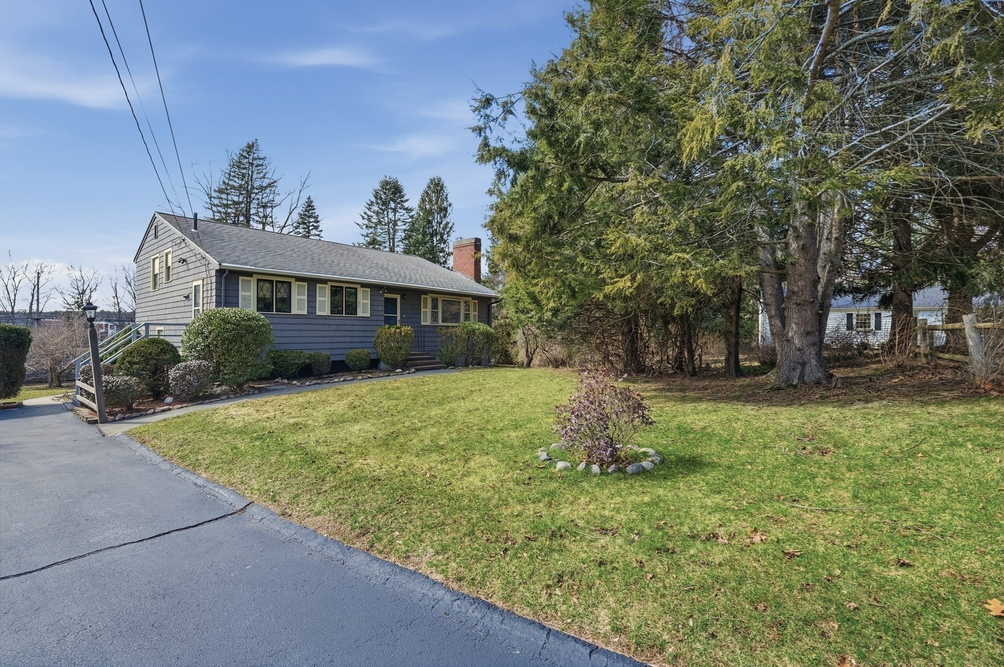 6 Pine Knoll Road, Franklin, MA 02038