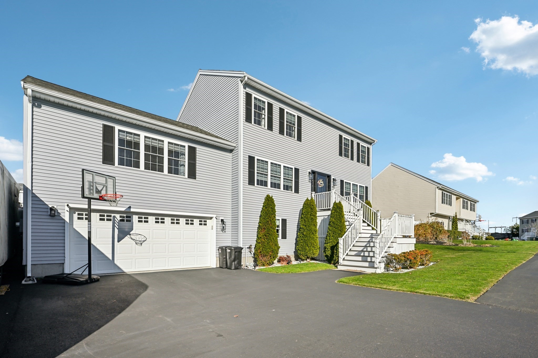 43 Gedney Dr, Peabody, MA 01960