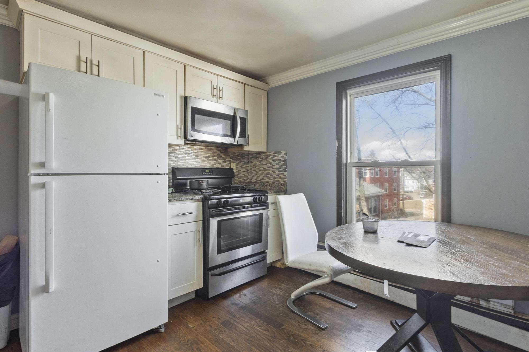 7 Gibbs Ct, Waltham, MA 02452 - Image 19