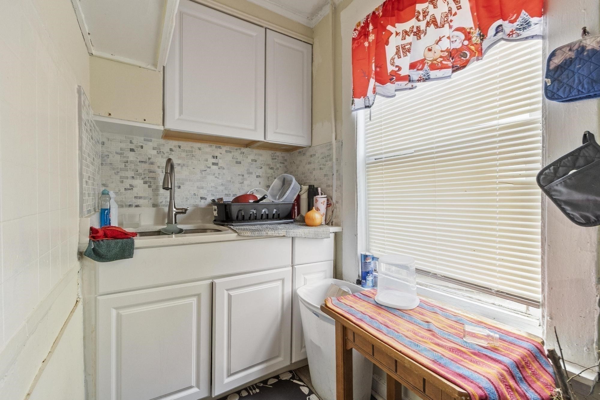 7 Gibbs Ct, Waltham, MA 02452 - Image 20