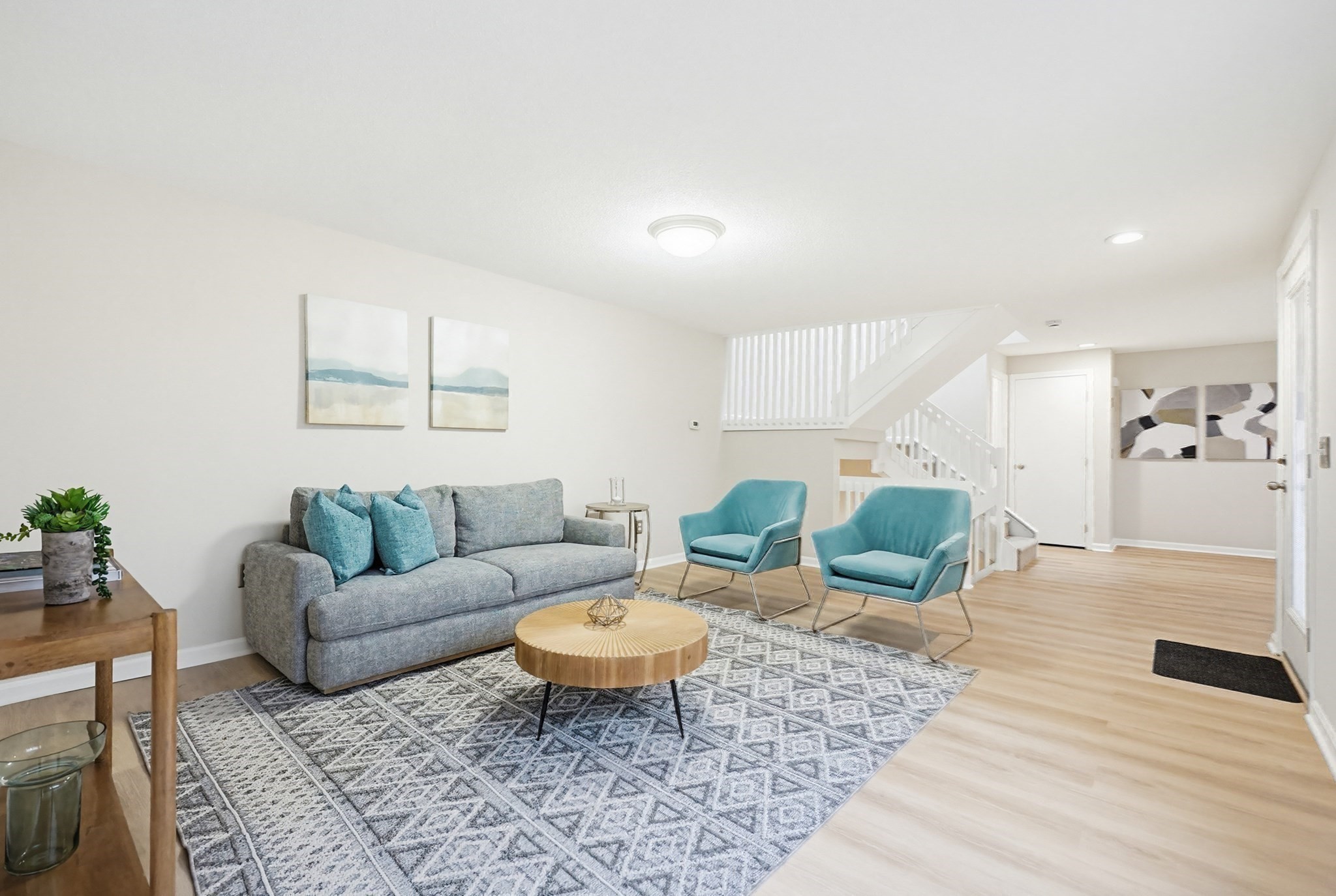 20 Country Club Ln Unit D, Milford, MA 01757