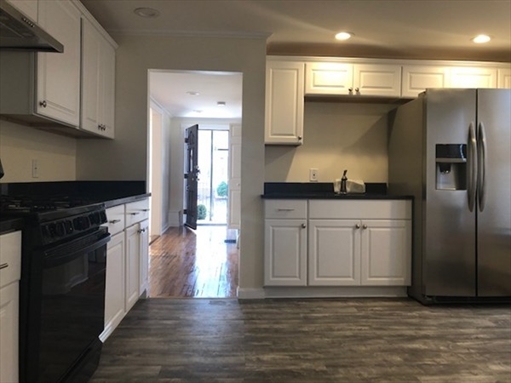 58-60 Brackenbury St, Apt 1
