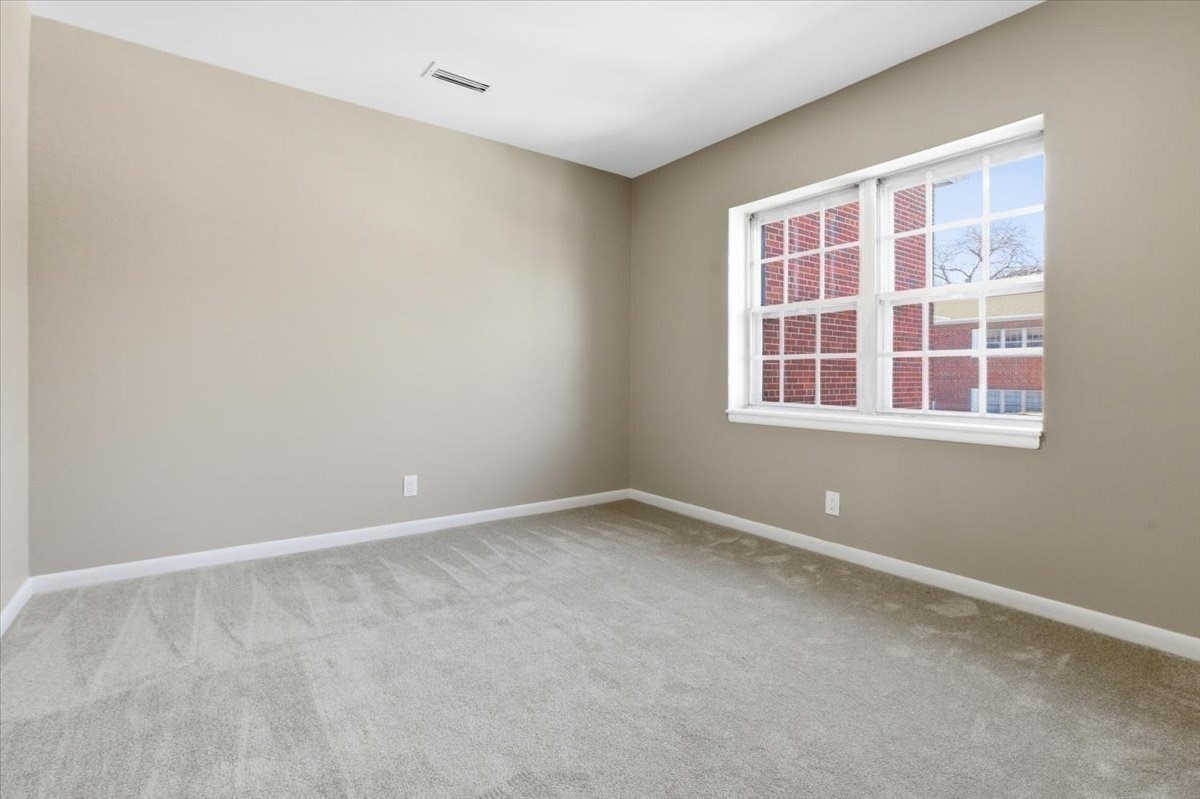 116 Lake Shore Road Unit 4, Boston College, Boston, MA 02135 - Image 16