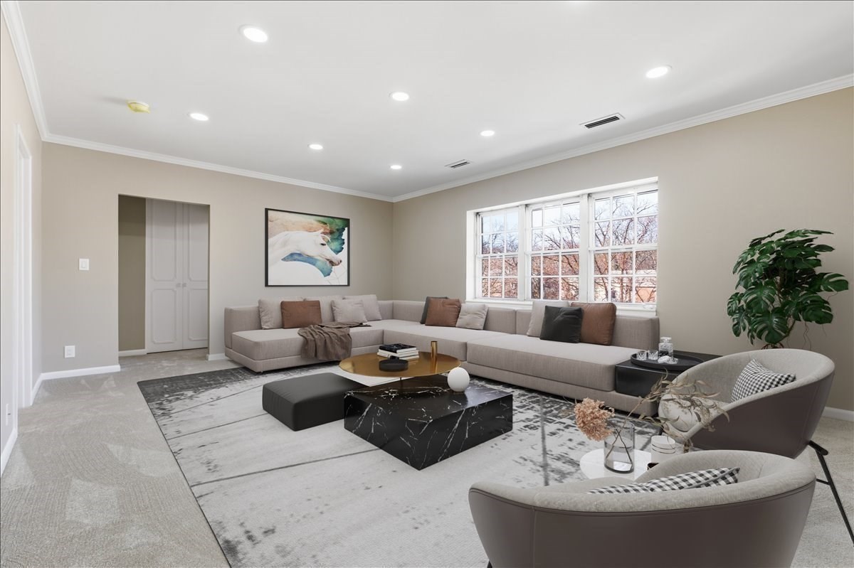 116 Lake Shore Road Unit 4, Boston College, Boston, MA 02135 - Image 9