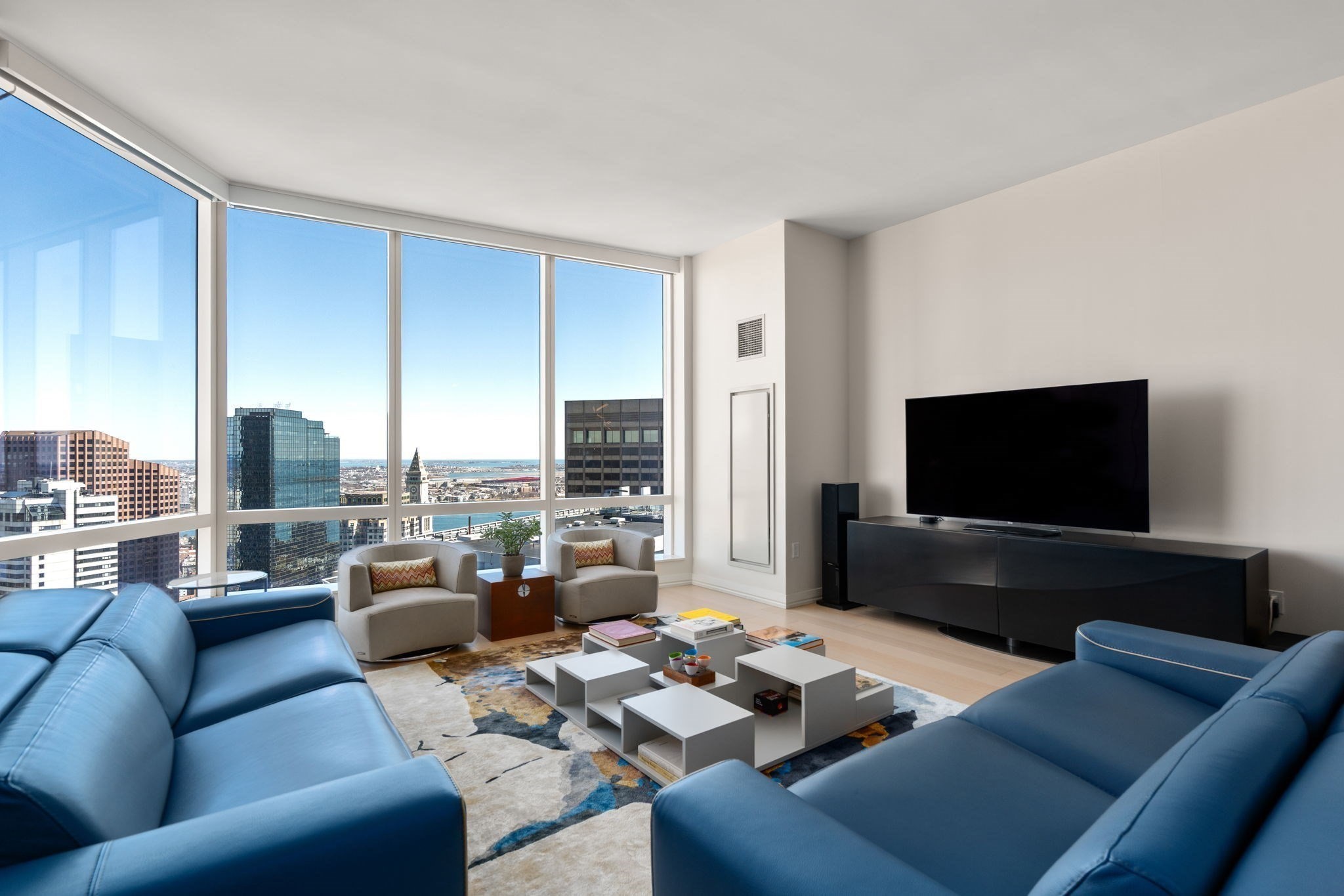 1 Franklin Street Unit 4704, Boston - Downtown, MA 02110