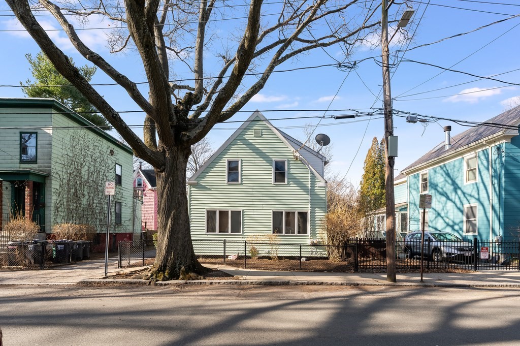 20 Chalk Street, Cambridge, MA 02139