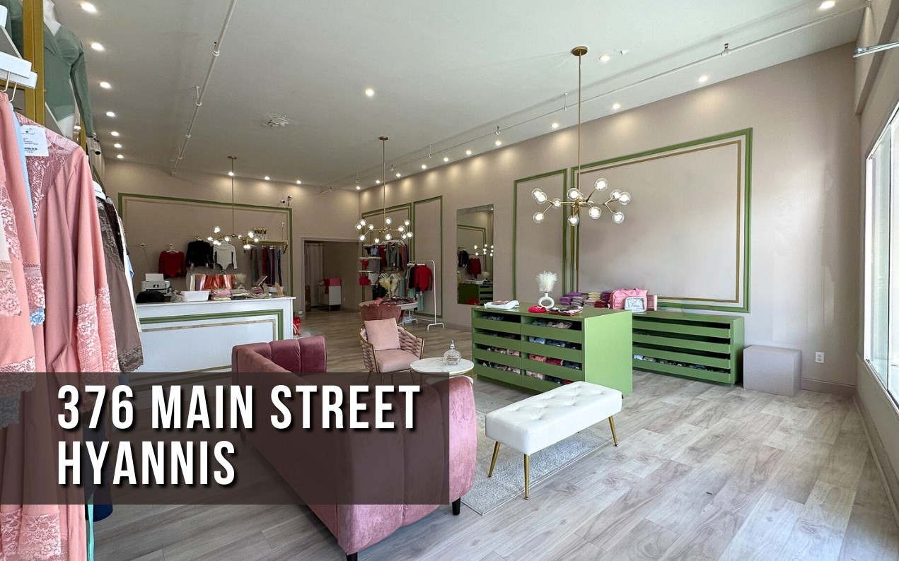 376 Main St, Barnstable, MA 02601