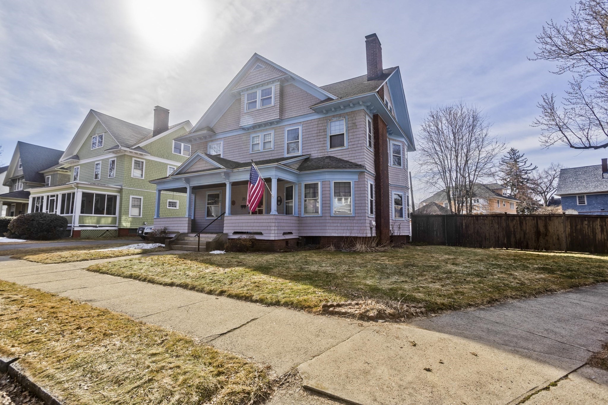 23 Westernview St, Springfield, MA 01108