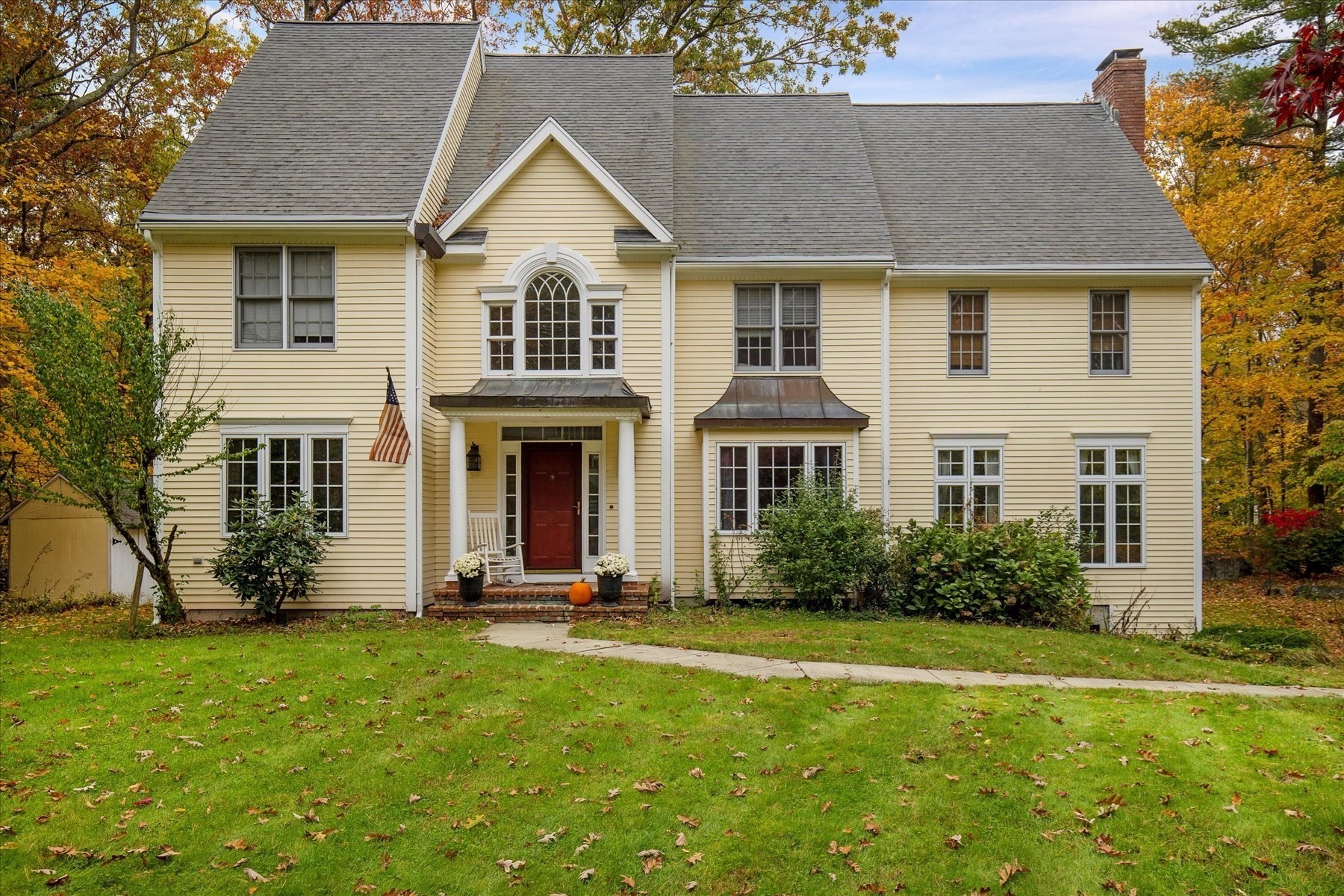 9 Fletcher St, Plainville, MA 02762