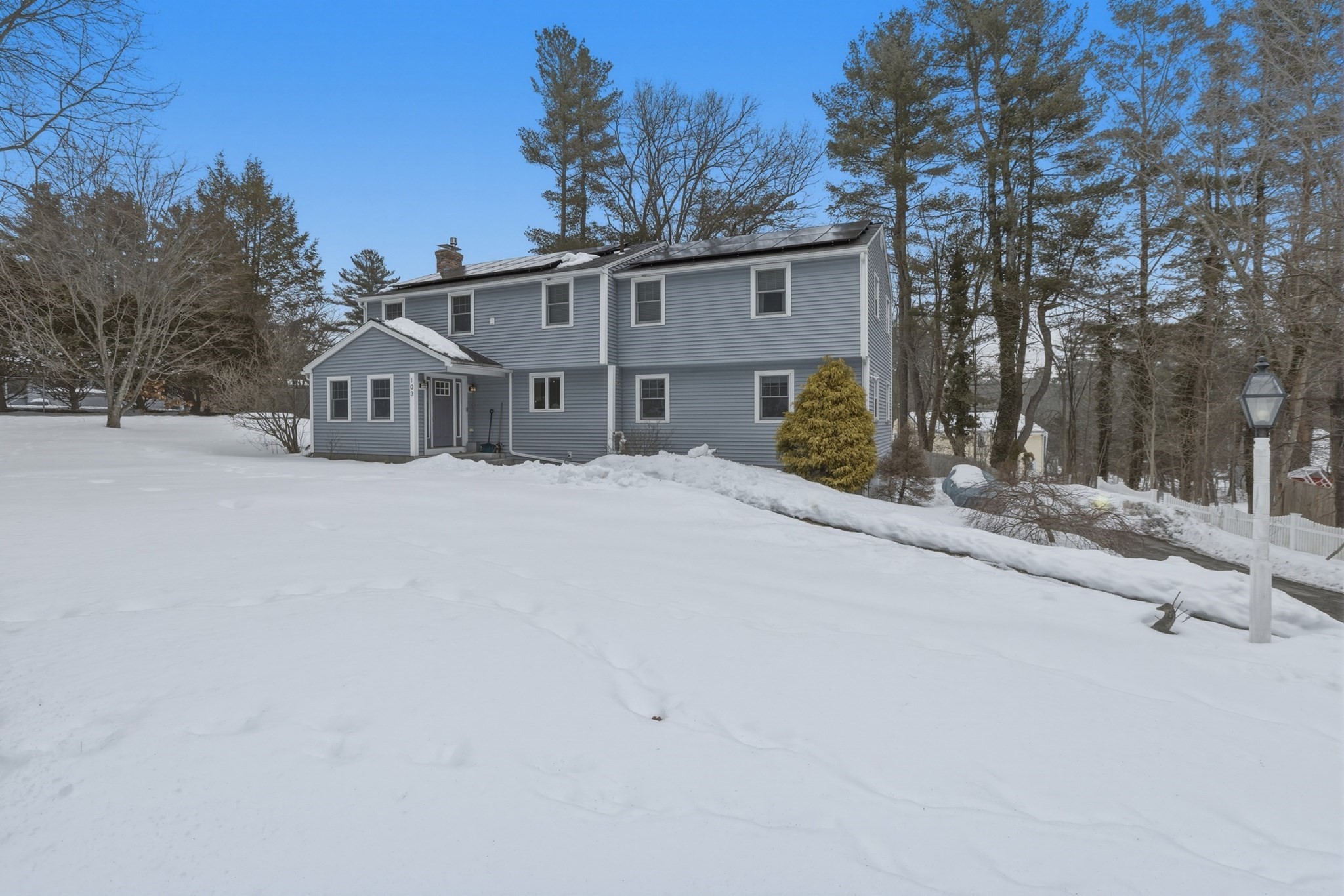 103 Nagog Hill Rd, Acton, MA 01720