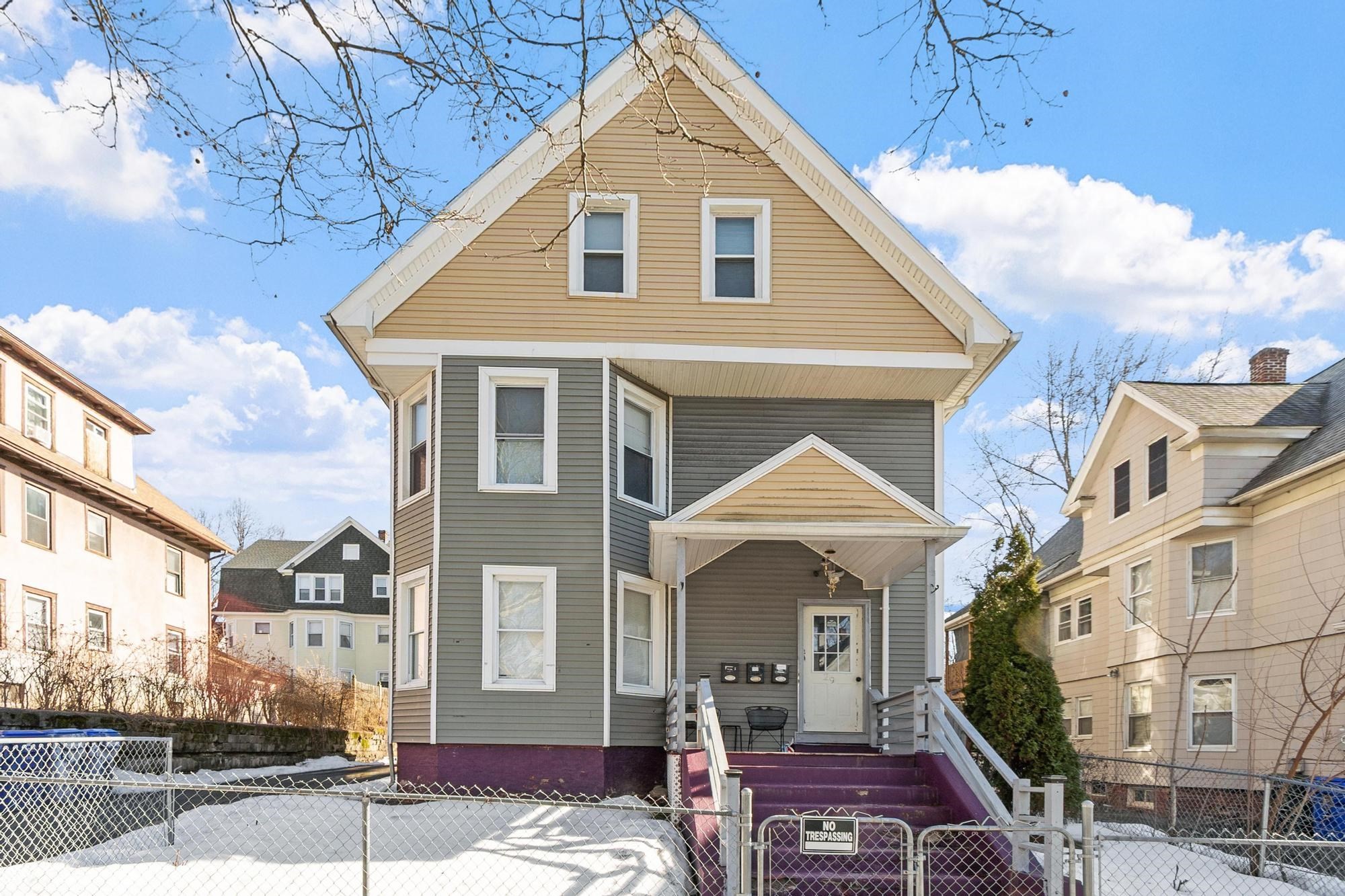 29 Leete St, Springfield, MA 01108