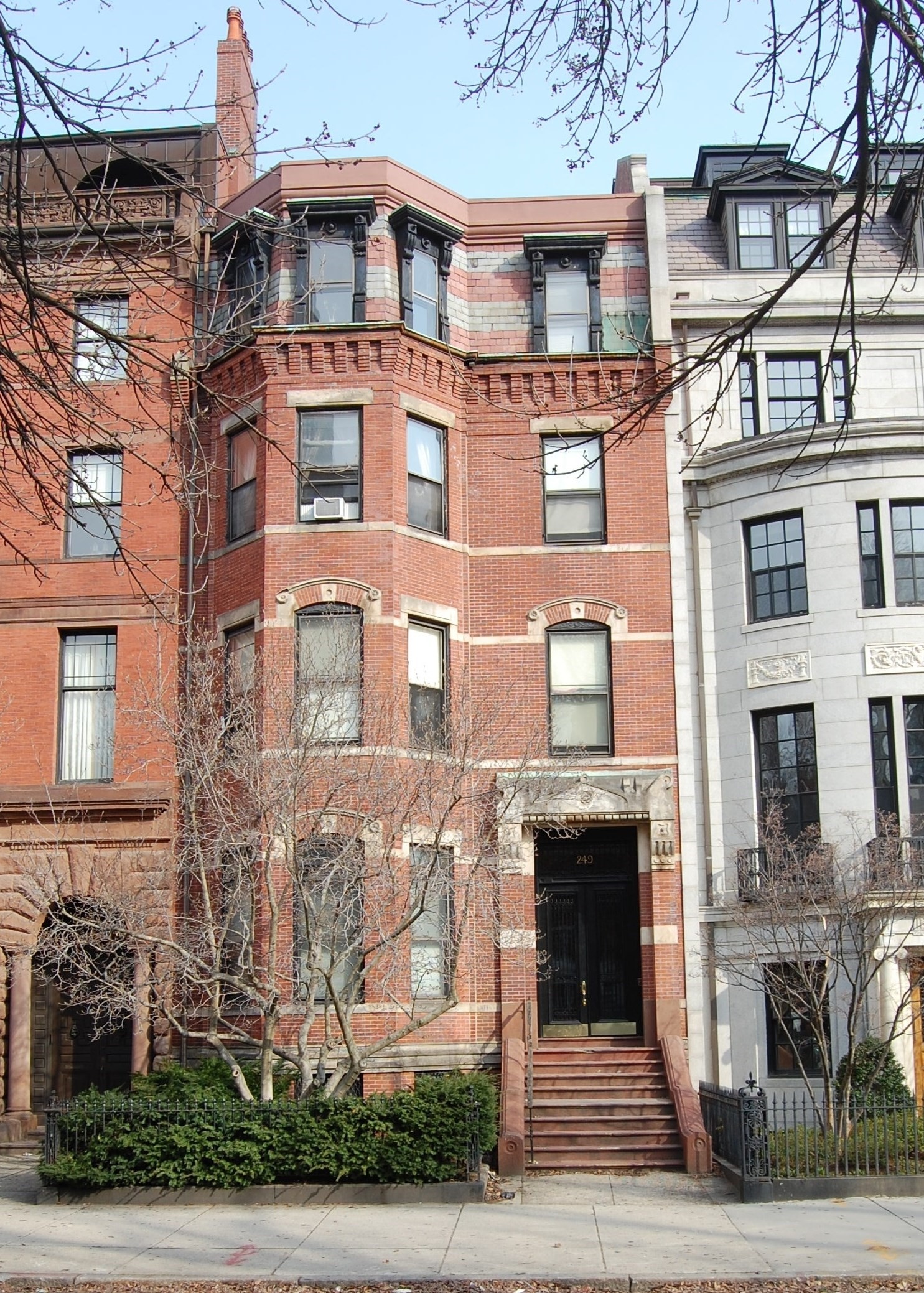 249 Commonwealth Ave, Back Bay, Boston, MA 02116