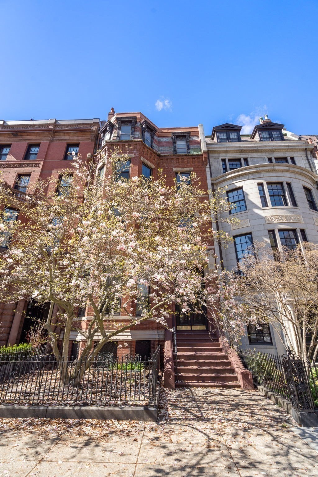 249 Commonwealth Ave, Back Bay, Boston, MA 02116 - Image 2