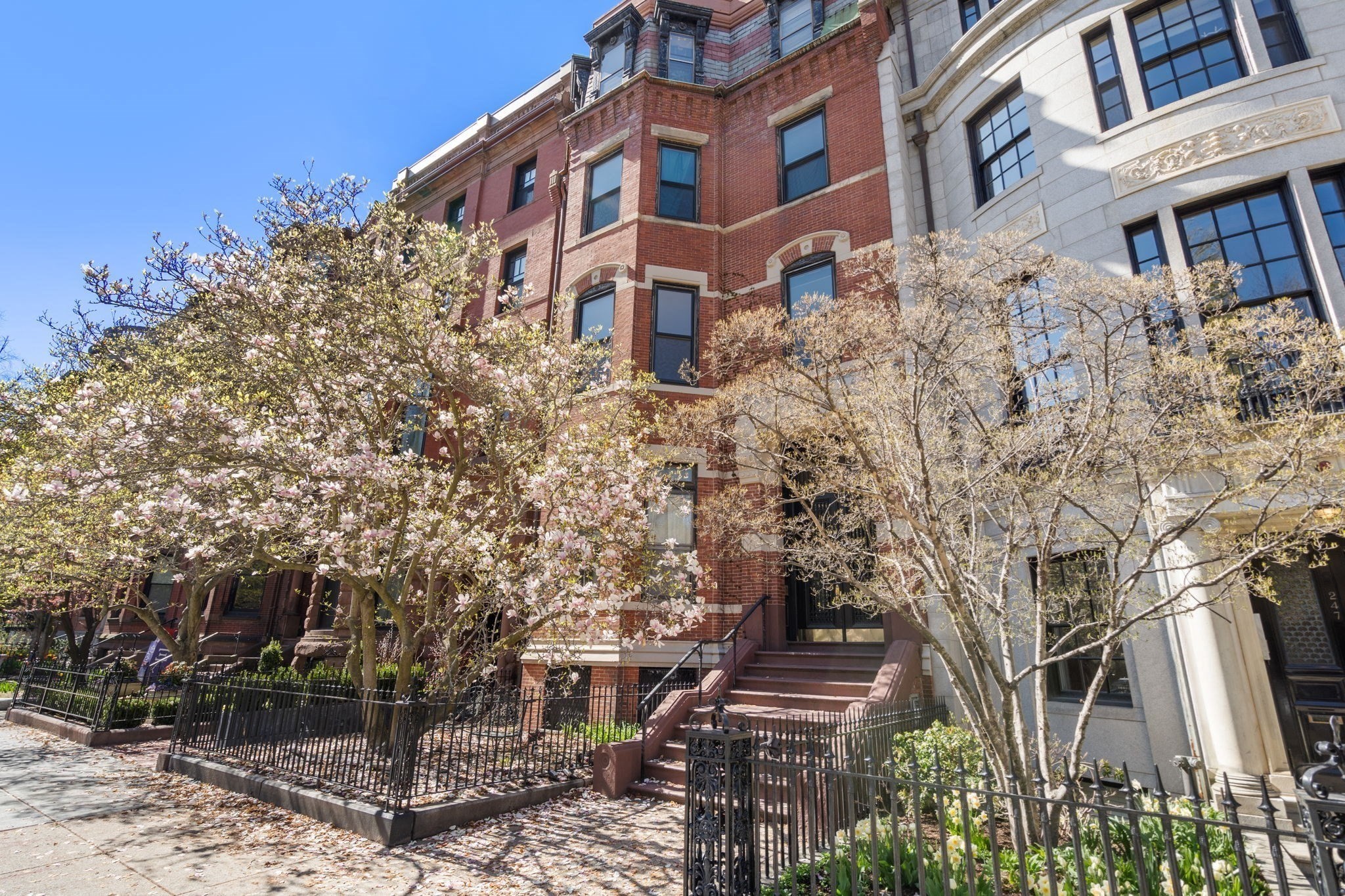 249 Commonwealth Ave, Back Bay, Boston, MA 02116 - Image 4