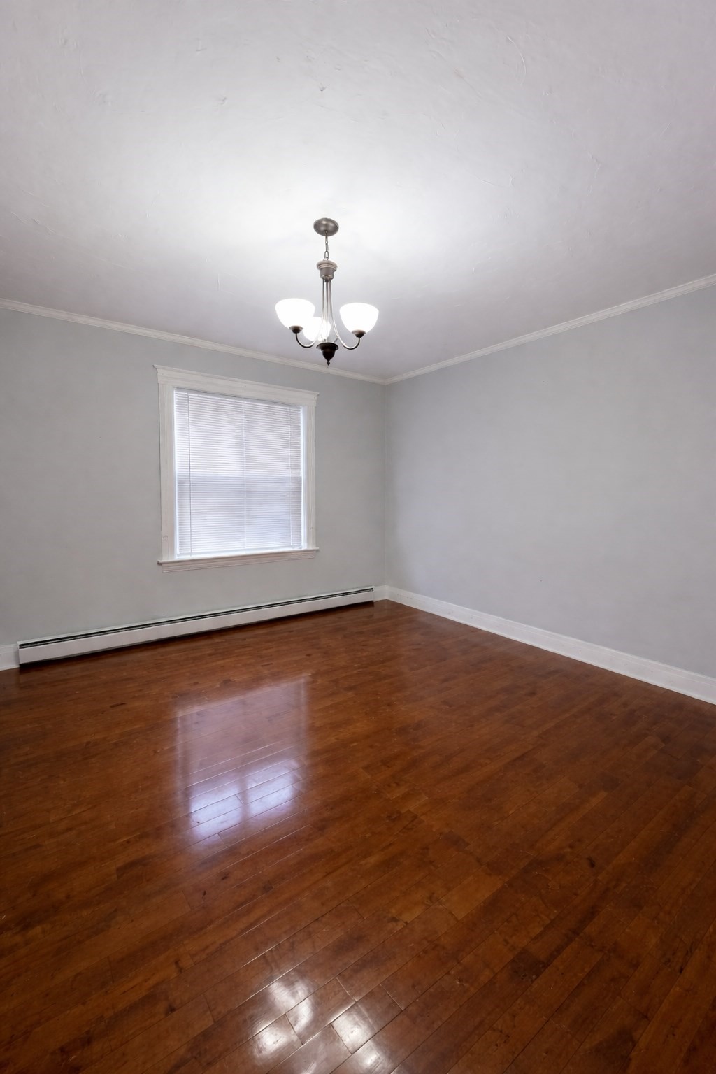 8 Pelham St, Worcester, MA 01609 - Image 3