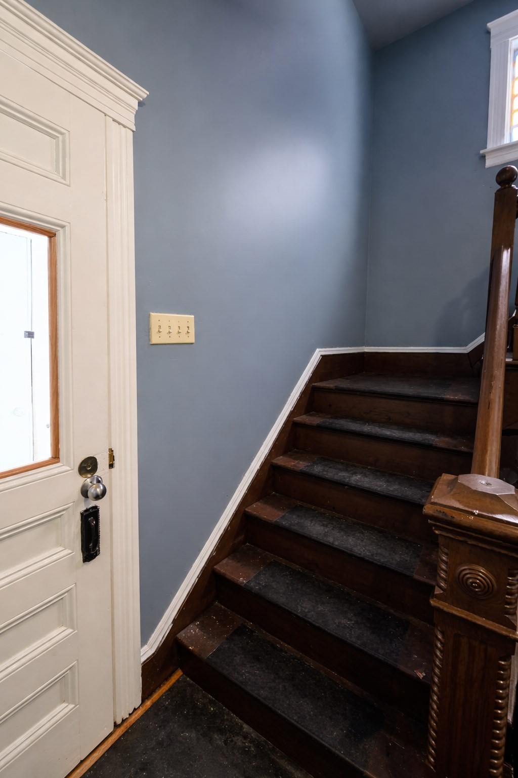 8 Pelham St, Worcester, MA 01609 - Image 25