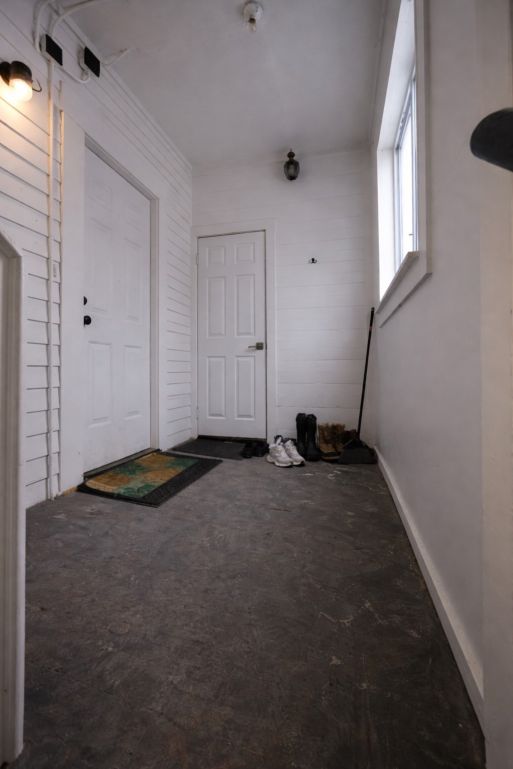 8 Pelham St, Worcester, MA 01609 - Image 30