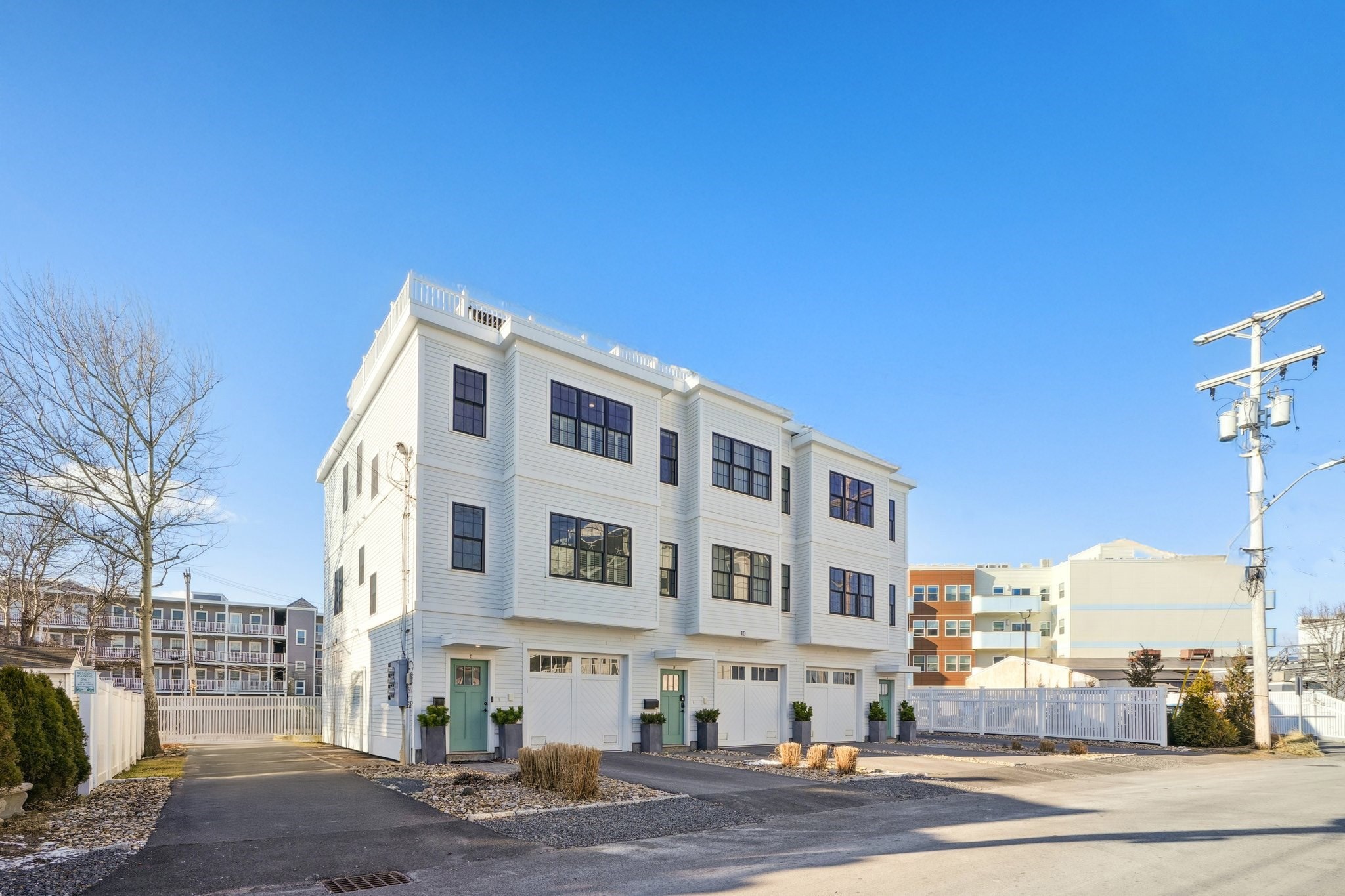 10 Berkley Rd Unit A, Hull, MA 02045