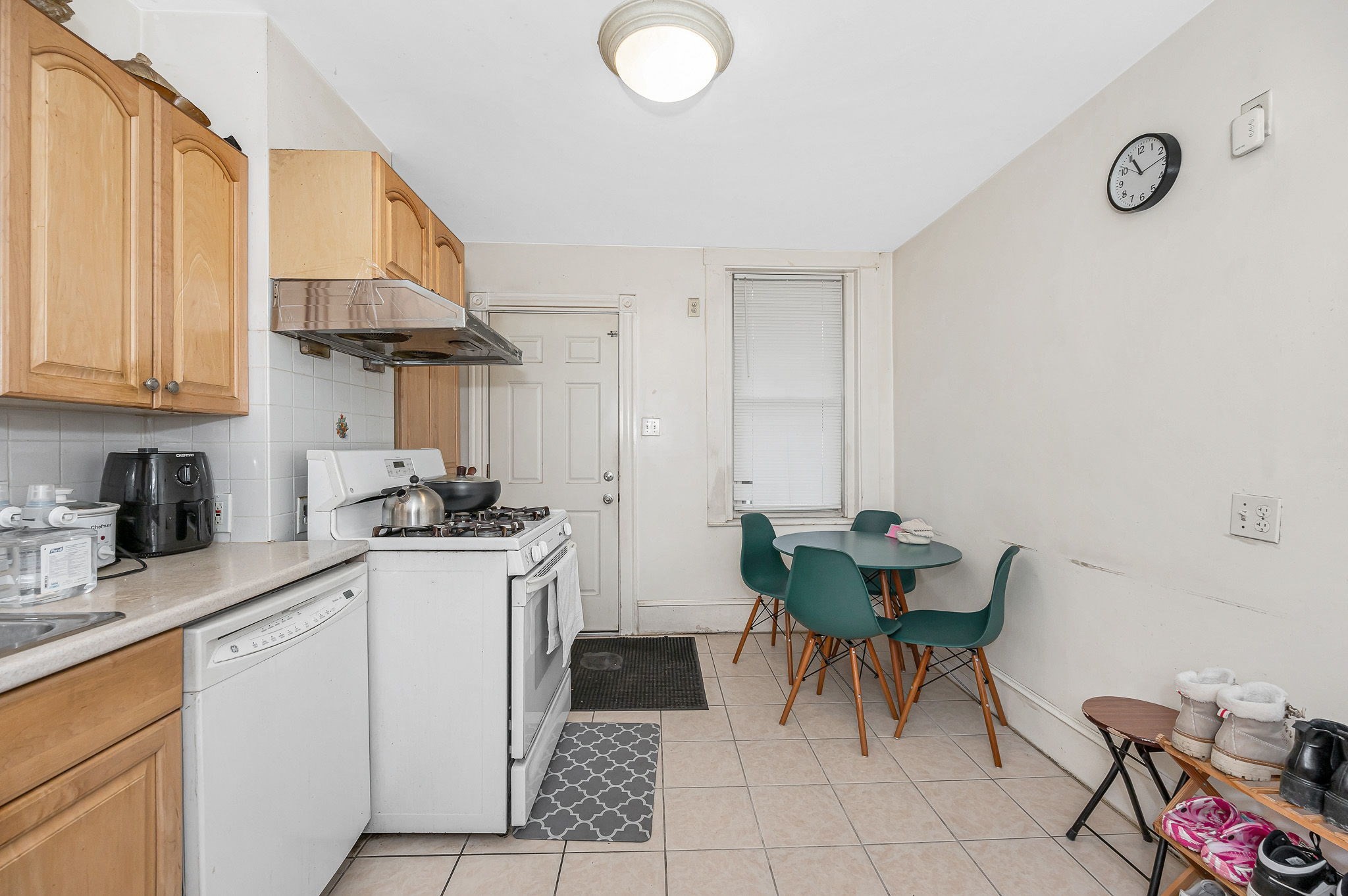 884 Huntington Ave, Mission Hill, Boston, MA 02115 - Image 13