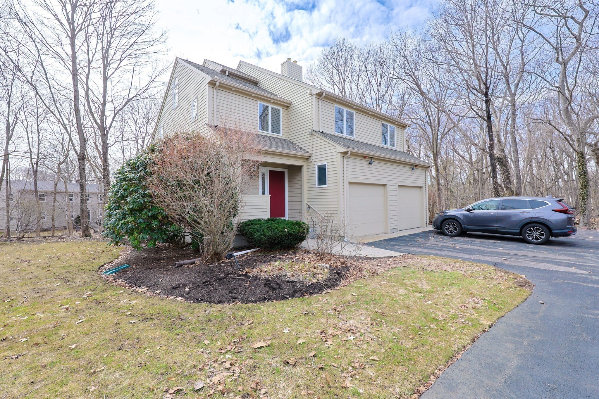 38 Poppasquash Rd Unit 38, North Attleboro, MA 02760