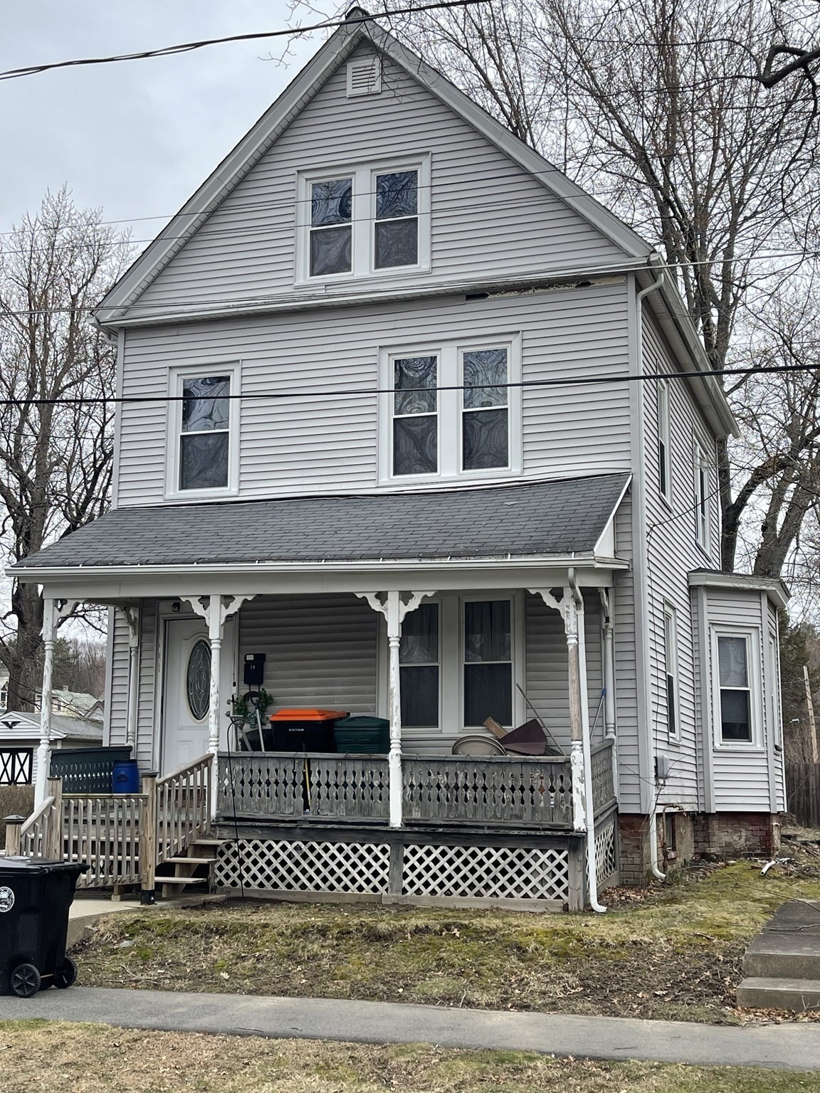 10 Elm St, South Hadley, MA 01075