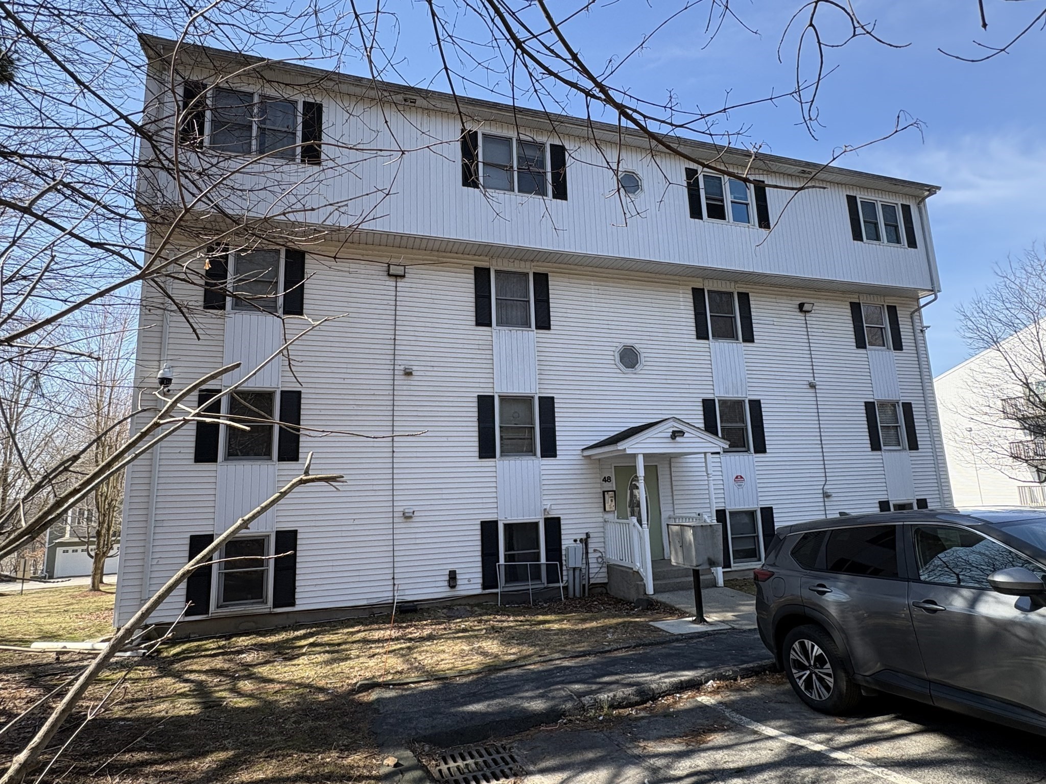 48 Gibbs St Unit 2-1B, Worcester, MA 01607