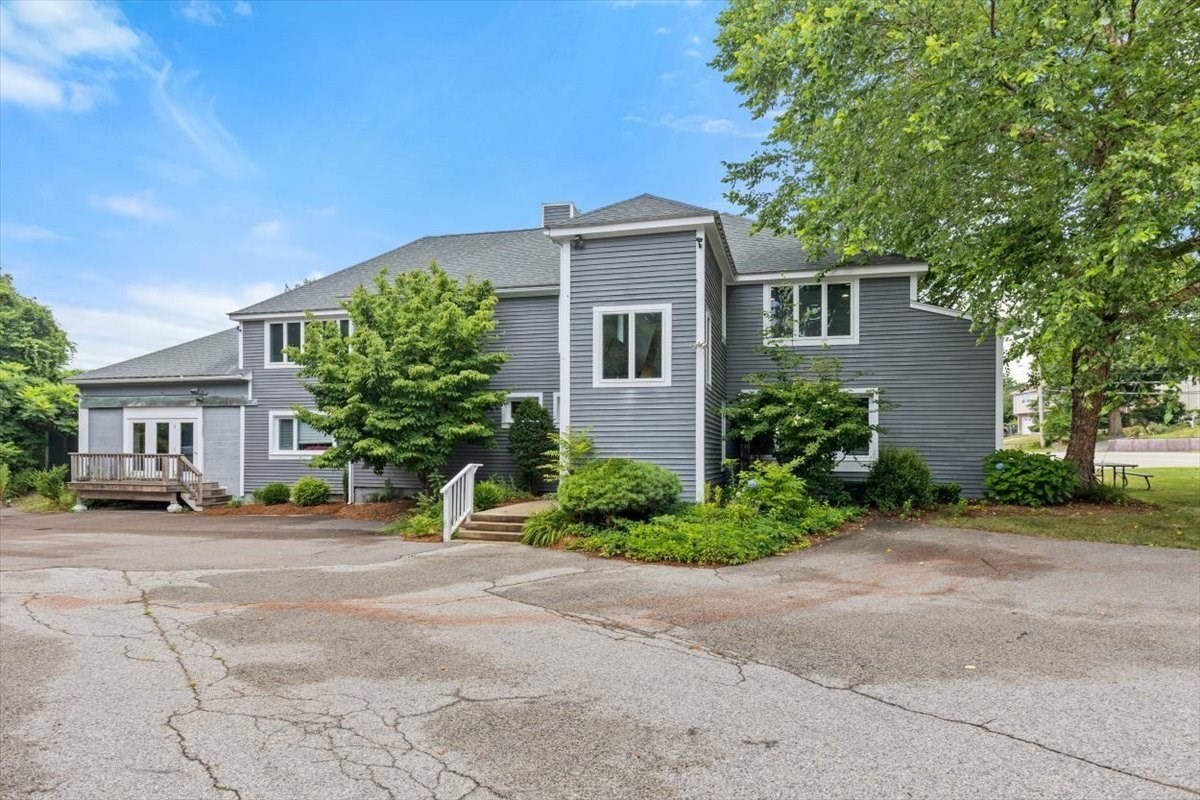 21 Fottler Rd, Hingham, MA 02043
