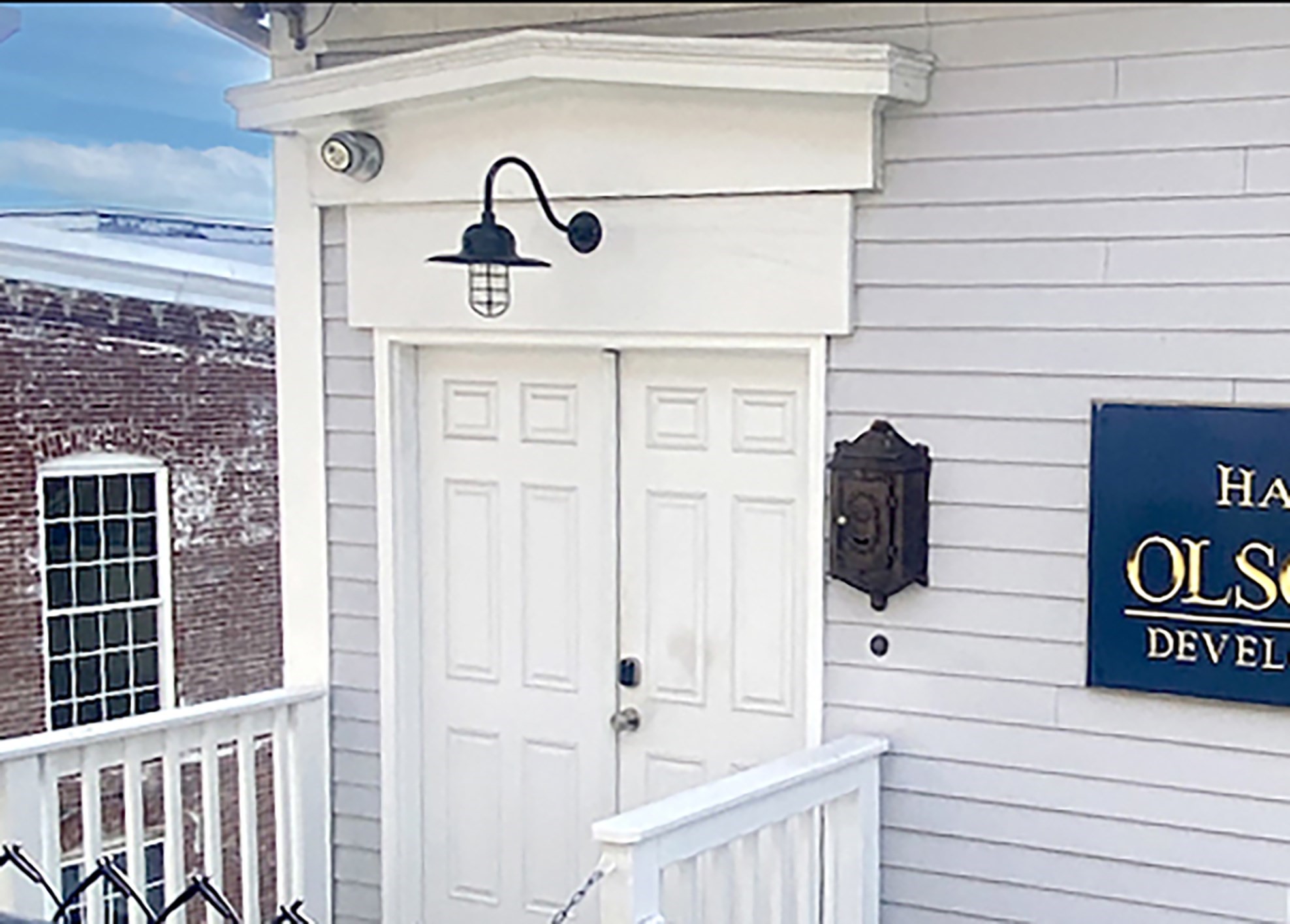 30 Hampshire, Methuen, MA 01844