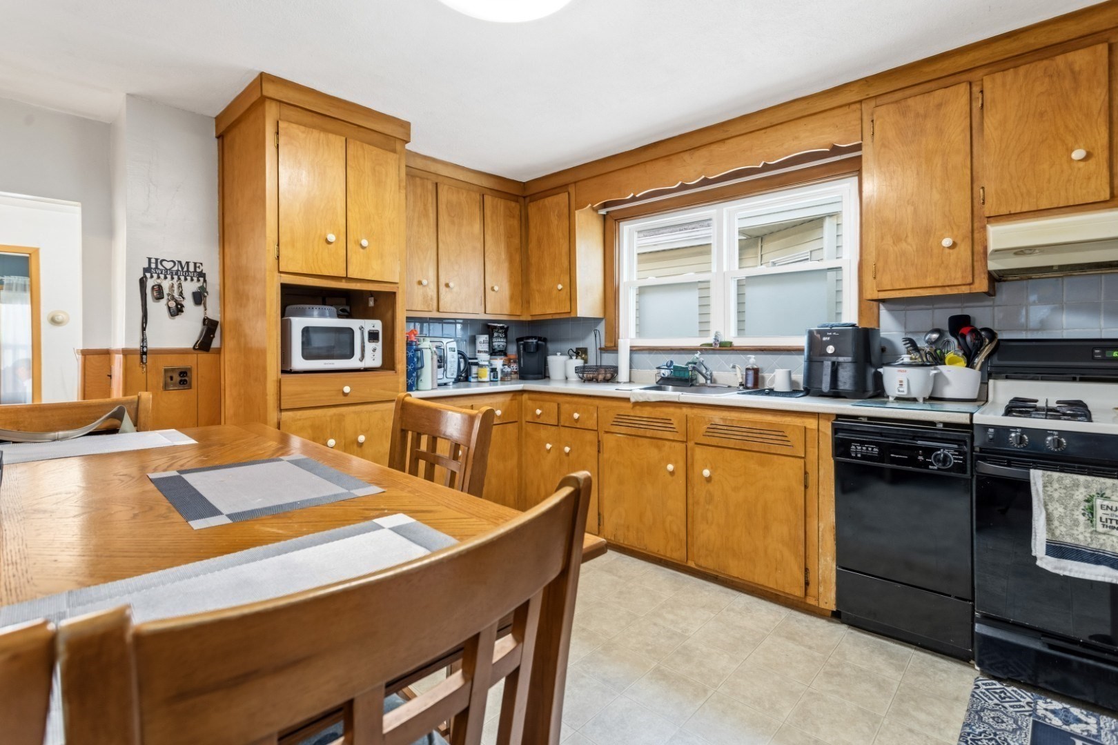 261 Proctor Ave, Revere, MA 02151 - Image 15