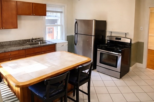 7 Oakview Terrace, Apt 3