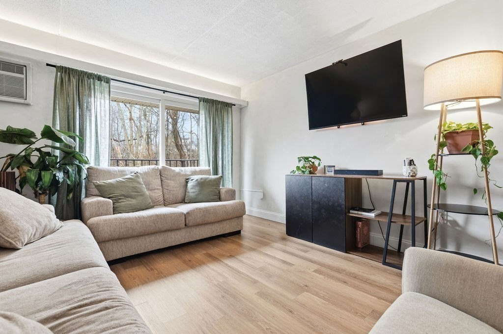 575 Broad Street Unit 306, Weymouth, MA 02189