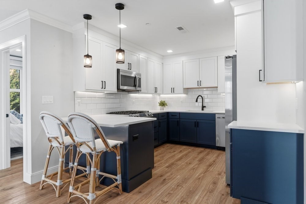 1721 Centre St Unit 304, West Roxbury, Boston, MA 02132