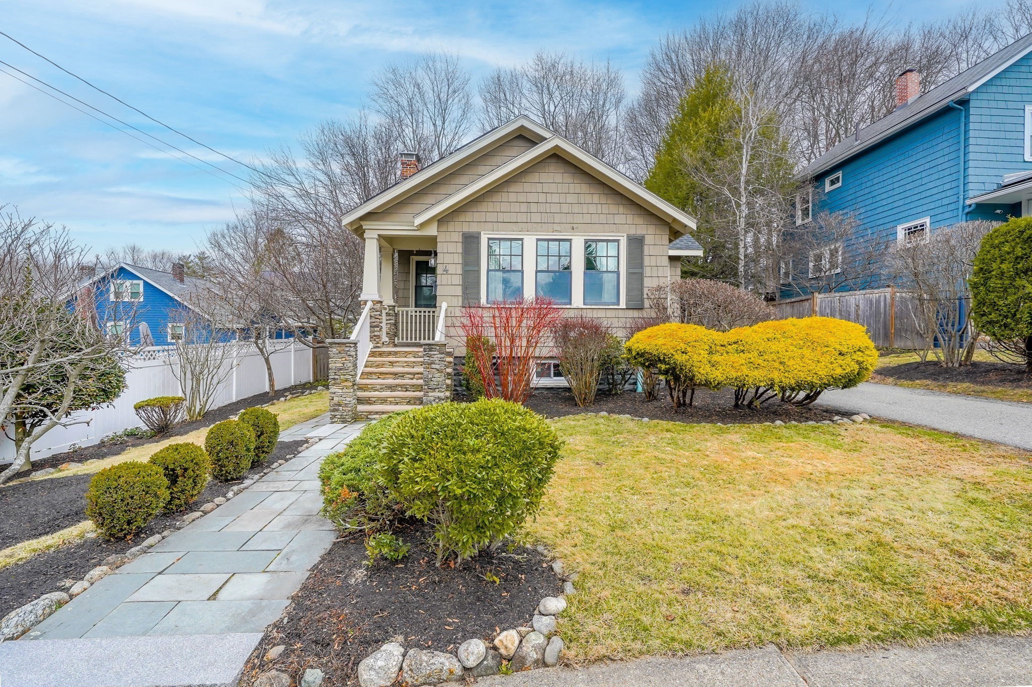 4 Wescott Rd, Stoneham, MA 02180