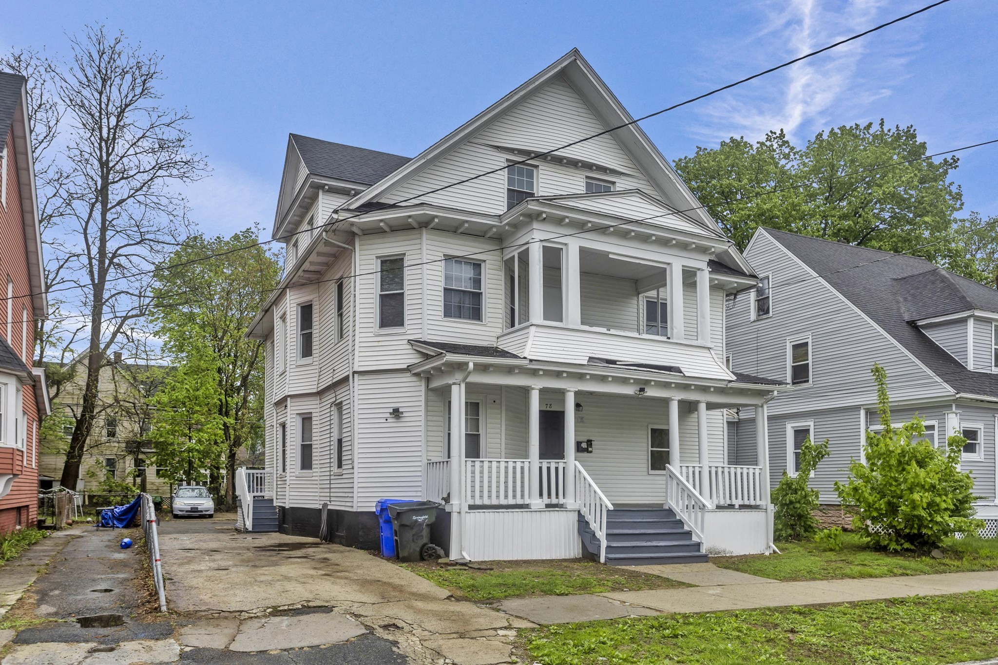78 Whittier St, Springfield, MA 01108