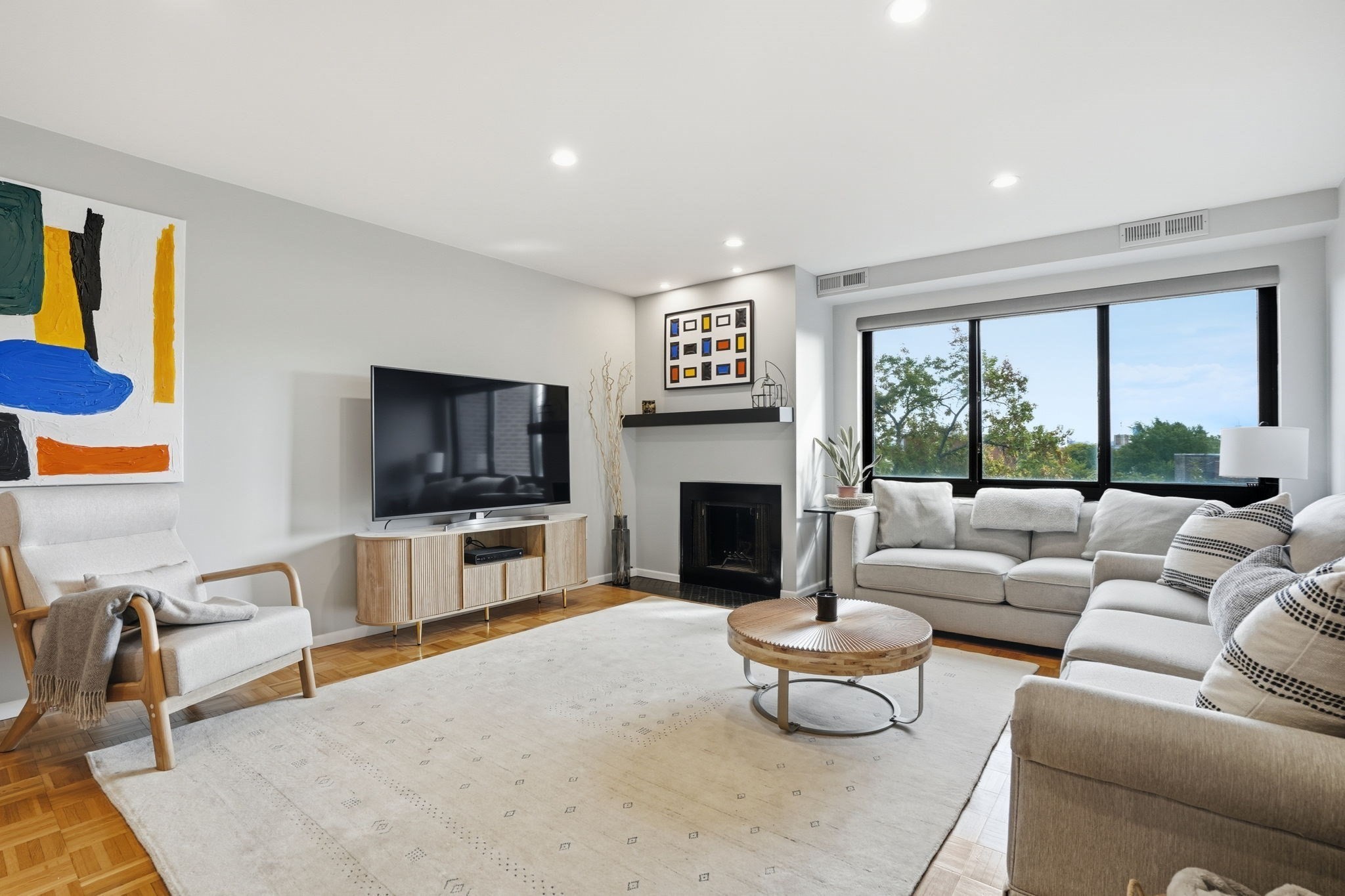 2130 Massachusetts Ave Unit 6D, Cambridge, MA 02140