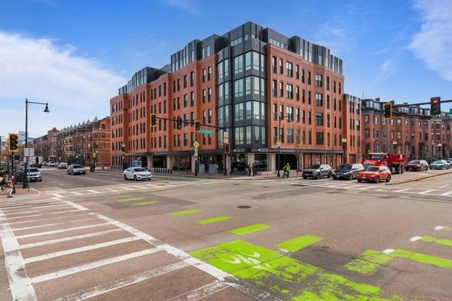 566 Columbus Ave Unit 103, South End, Boston, MA 02118