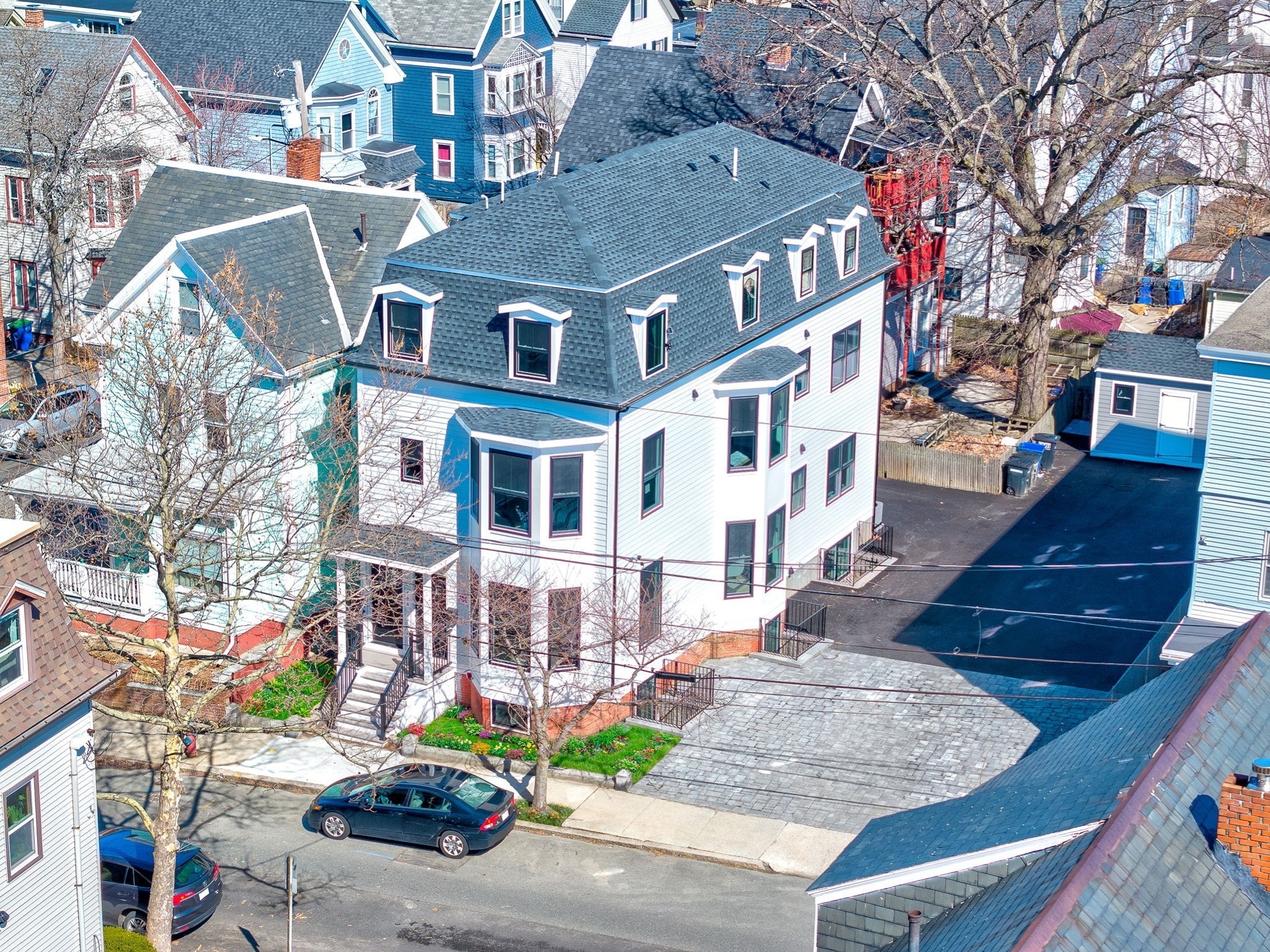 13 Arlington St, Somerville, MA 02145