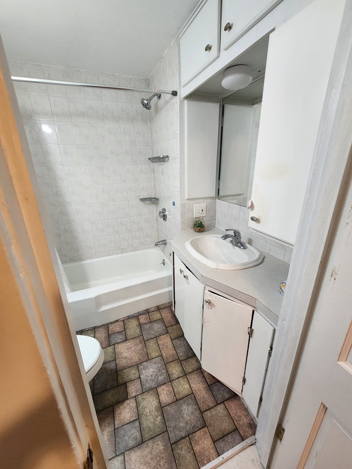 1260 Grafton St, Worcester, MA 01604 - Image 9