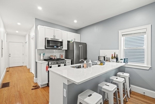 55 Saxton Street, Apt 1